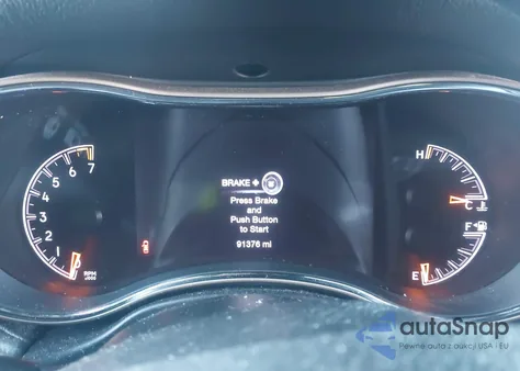 2016 Jeep Grand Cherokee Overland z USA, uszkodzony, nr VIN 1C4RJECG0GC464277